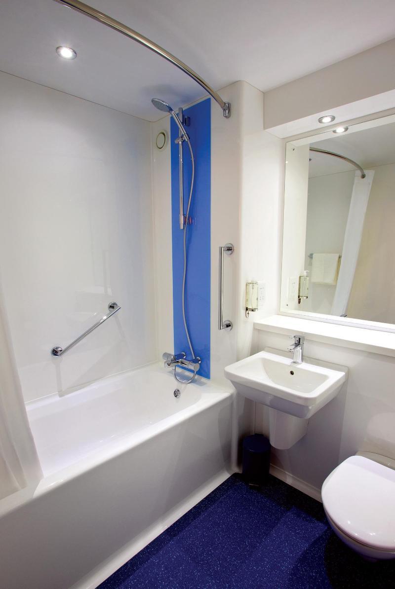 Travelodge London Greenwich High Road Eksteriør bilde