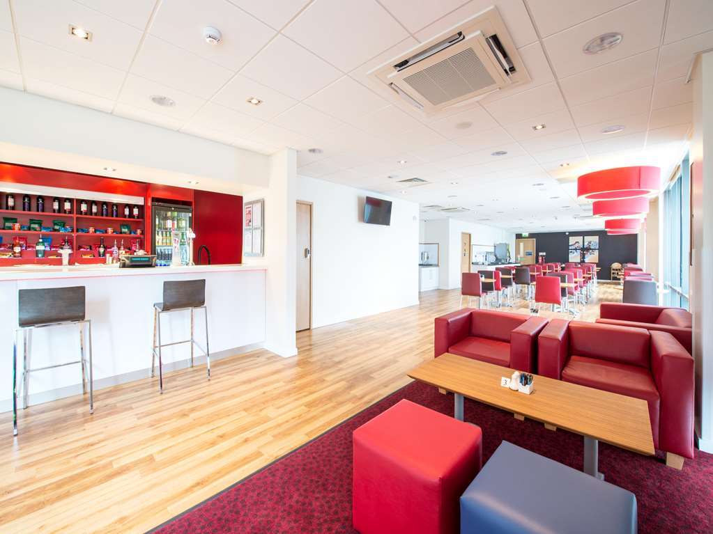 Travelodge London Greenwich High Road Restaurant bilde